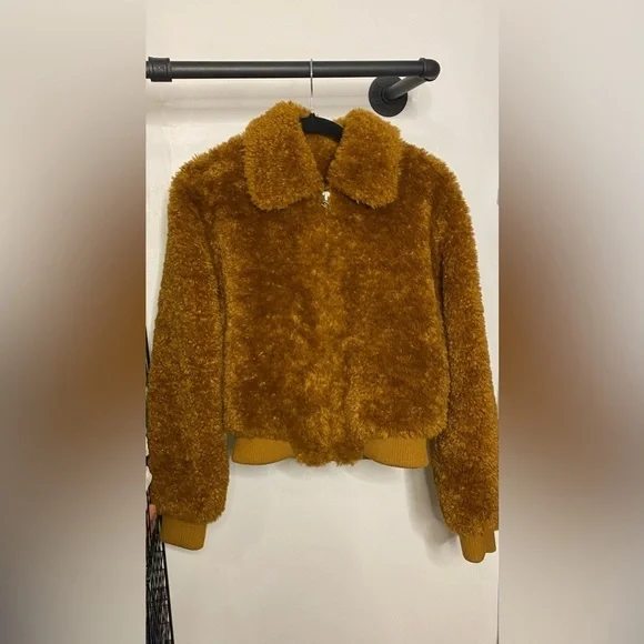 Rag and Bone Nikki Faux Fur Classic Fit Jacket - Picture 3 of 5
